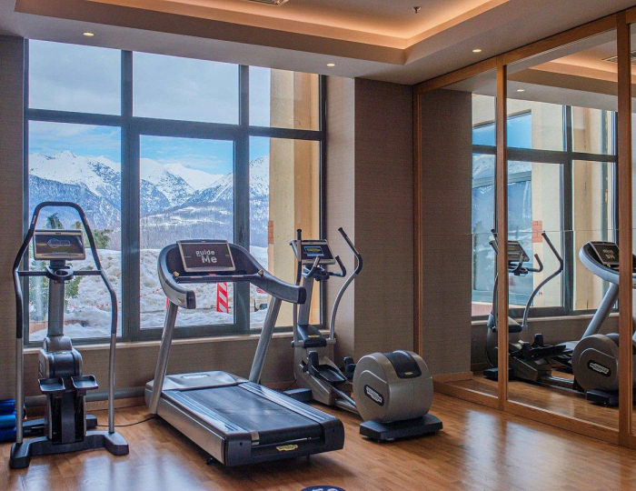 Услуги и развлечения