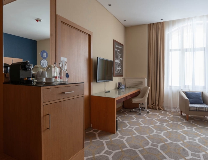 Супериор Кинг с видом на горы для людей с ограниченными возможностями - Отель Novotel Resort and Spa Krasnaya Polyana / Новотель Резорт и Спа Красная Поляна