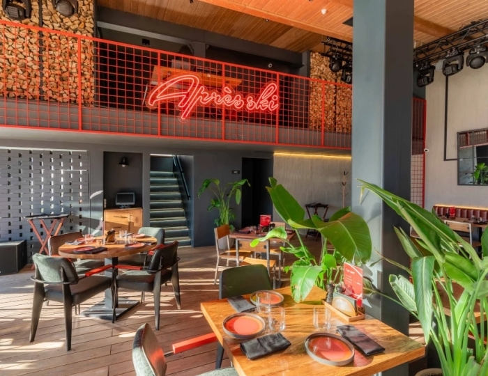 Après Ski Бар - Отель Novotel Resort and Spa Krasnaya Polyana / Новотель Резорт и Спа Красная Поляна