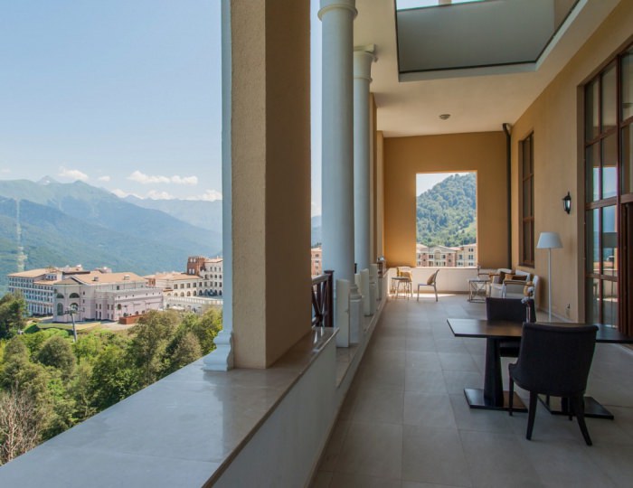 Терраса Президентского Люкса - Отель Novotel Resort and Spa Krasnaya Polyana / Новотель Резорт и Спа Красная Поляна