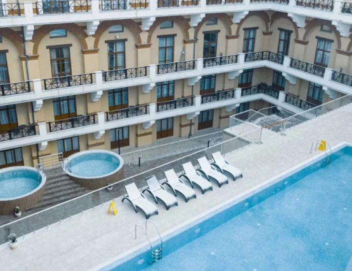 Внешний вид и территория - Отель Novotel Resort and Spa Krasnaya Polyana / Новотель Резорт и Спа Красная Поляна